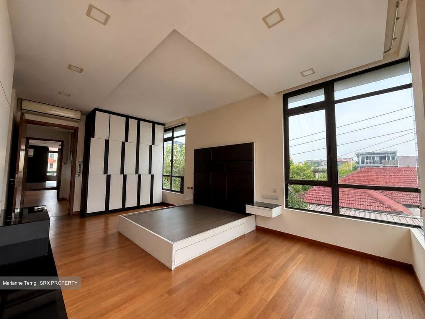 Serangoon Garden Estate (D19), Semi-Detached #629340161